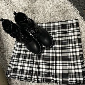 I’m a small business owner and I have been trying to sell my products on here